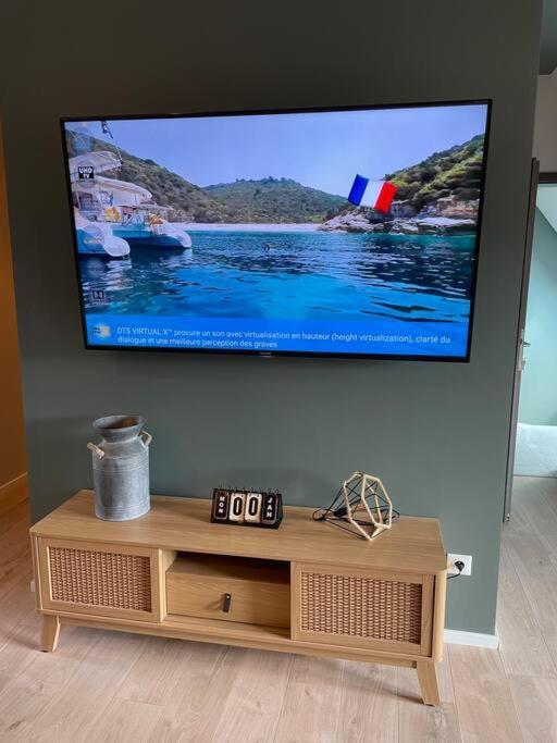 Loft Neuf Avec Bain Jacuzzi Et Terrasse Lejlighed Colmar Eksteriør billede